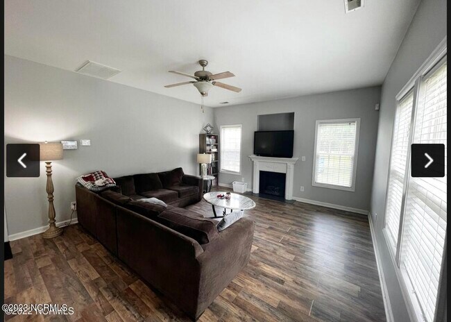 Building Photo - 204 Prism Ct