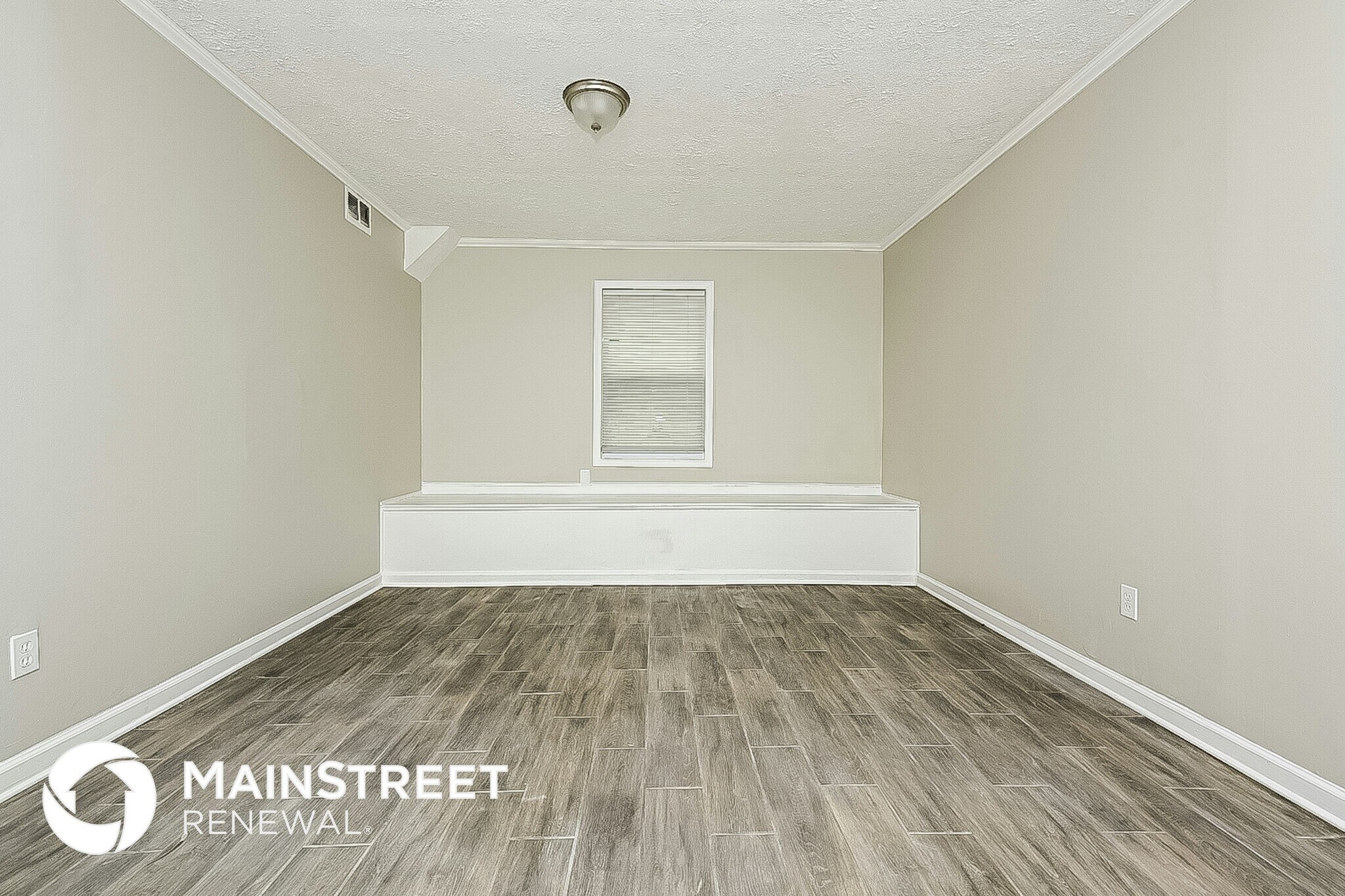 Building Photo - 163 Wilson Cir