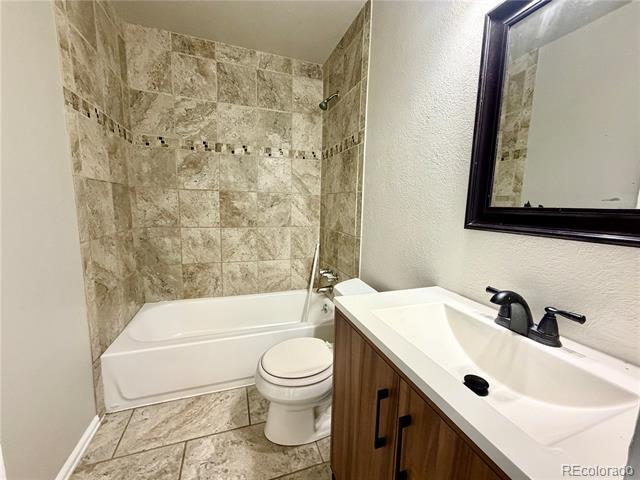 Building Photo - 8460 Prairie Clover Way