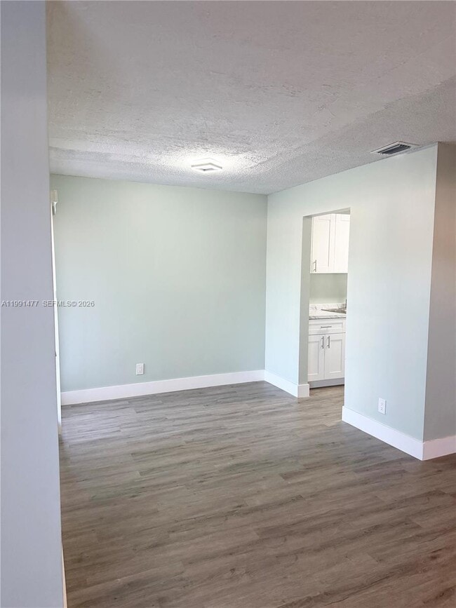 Building Photo - 804 SW 73rd Ave