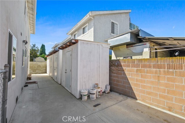 Building Photo - 15721 Freeman Ave