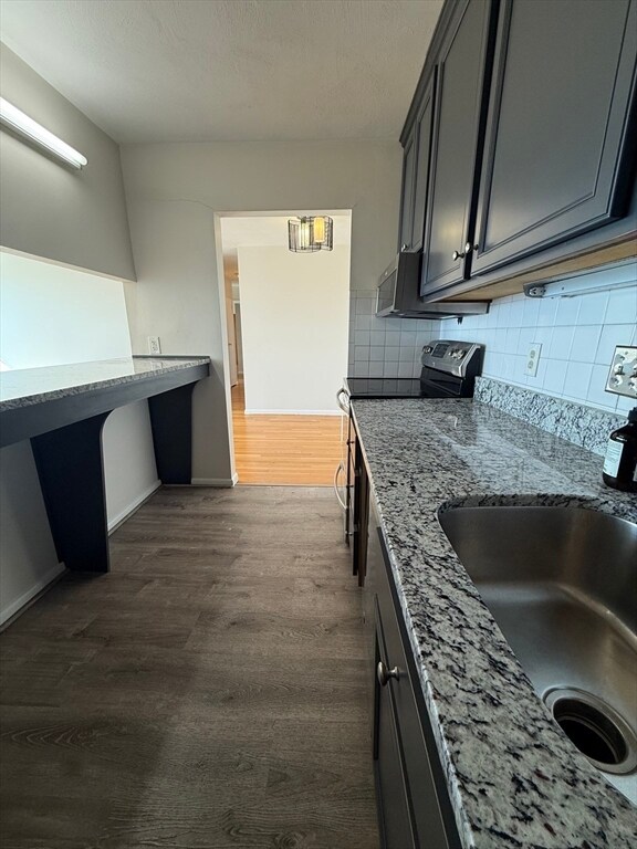 Building Photo - 1643 Cambridge St