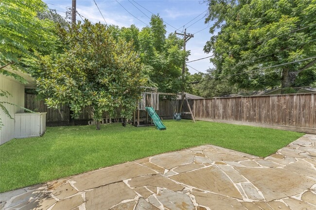 Building Photo - 3510 Elmridge St