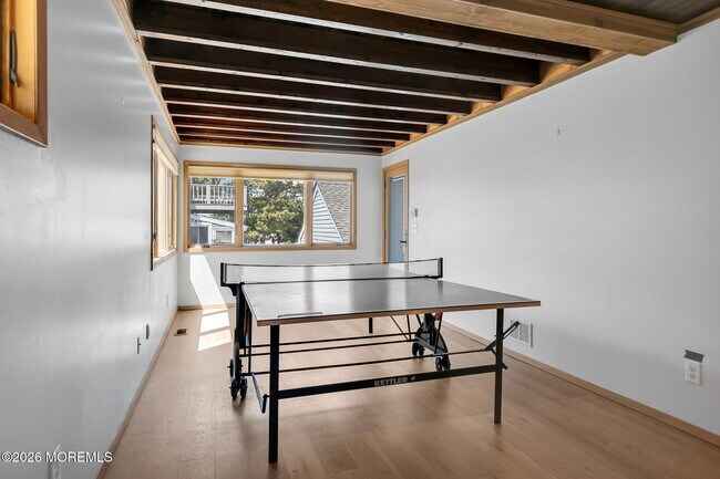 Building Photo - 304 Oceanfront