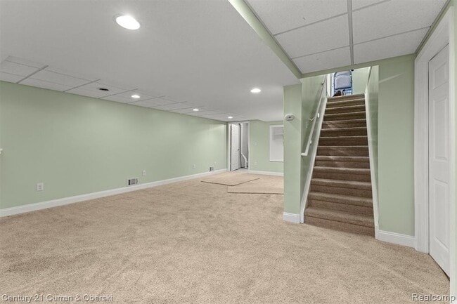 Building Photo - 7164 Richmond Dr