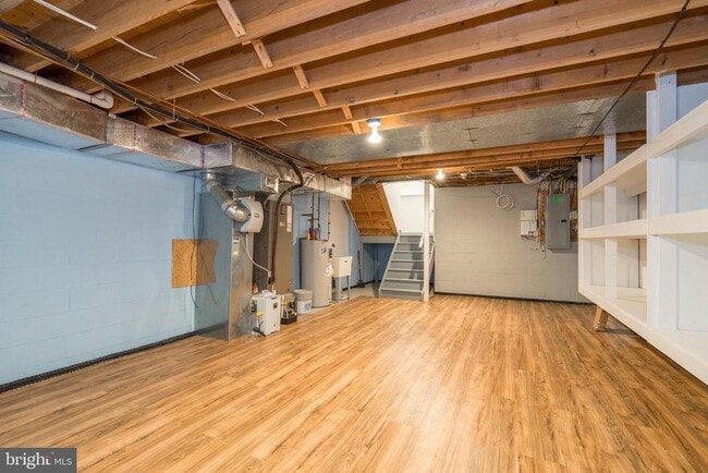 Building Photo - 373 Righters Mill Rd