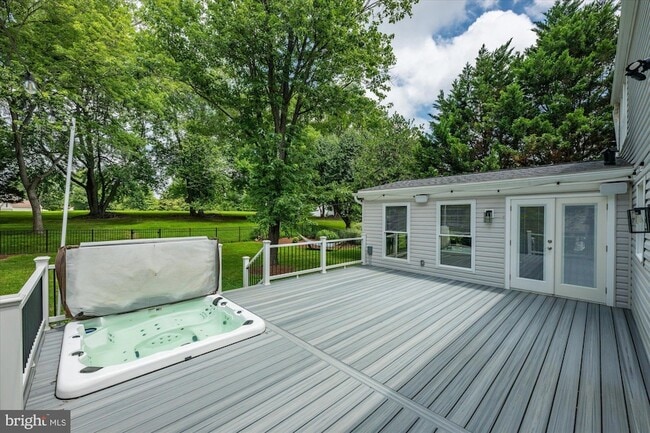 Building Photo - 11209 Maine Cove Dr