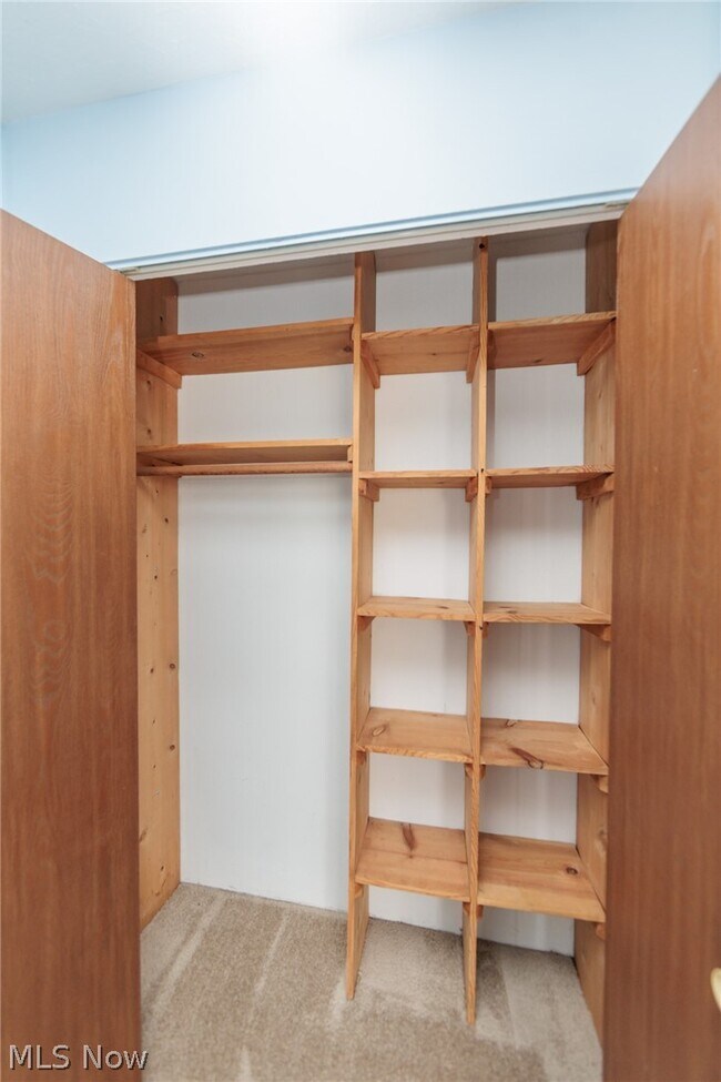 Building Photo - 3265 Mayfield Rd