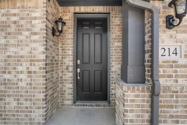 Building Photo - 214 Garden Grove Dr