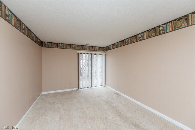 Building Photo - 3265 Mayfield Rd