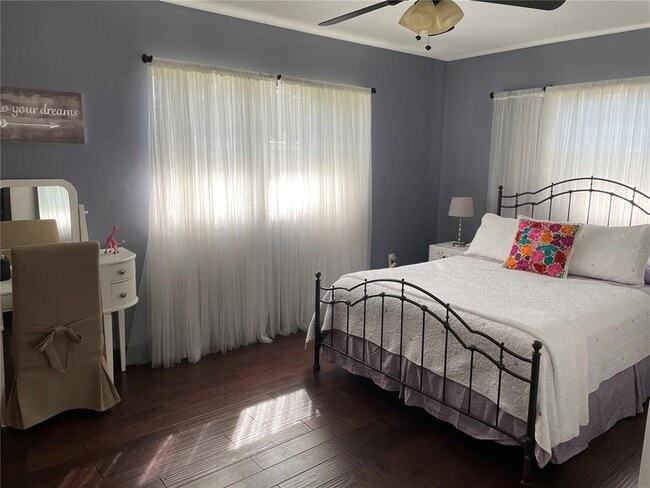 Building Photo - 5020 Brywill Cir