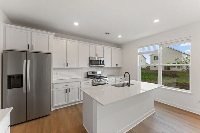 Building Photo - 18325 Gladiator Dr
