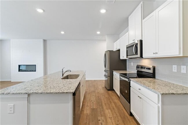 Building Photo - 5113 Sidney Sq Dr