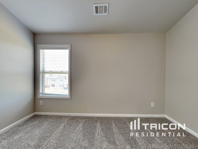 Building Photo - 3628 In Bloom Way