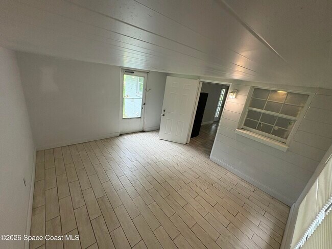 Building Photo - 20822 SW Marine Blvd