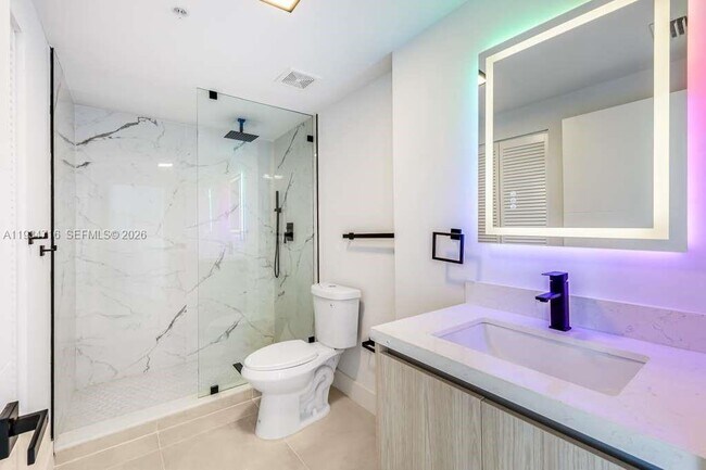 Building Photo - 1547 NW 2nd St