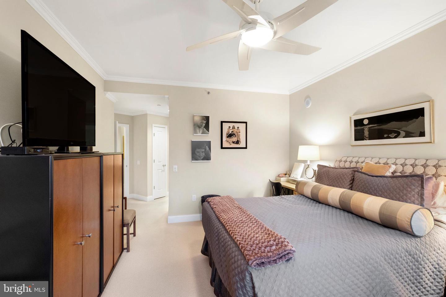 Building Photo - 440 S Broad St