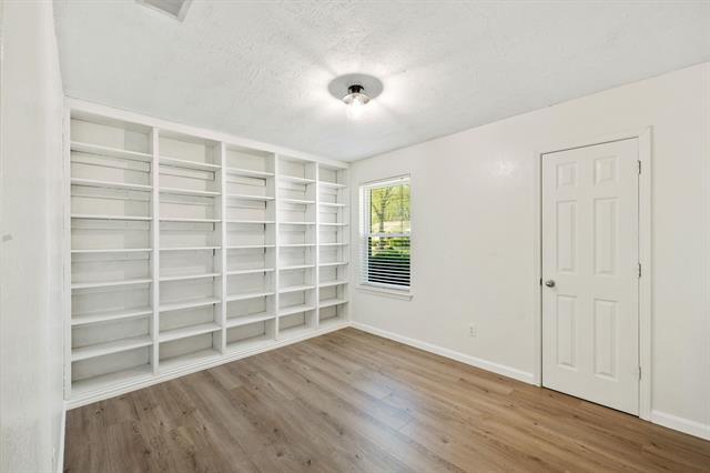 Building Photo - 5309 Windy Meadow Dr