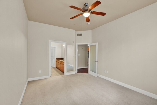 Building Photo - 300 St Joseph Pkwy