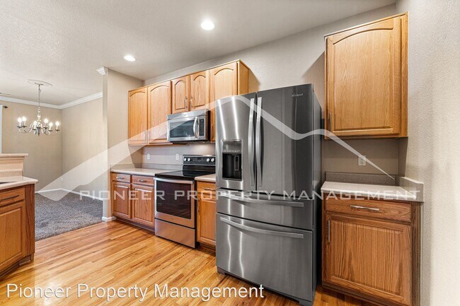 Building Photo - 3 br, 2.5 bath House - 12784 Jasmine St Un...