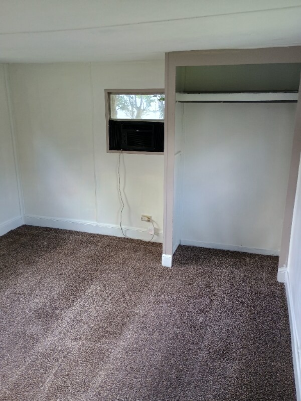 Building Photo - 140 NW Deer Run Gln
