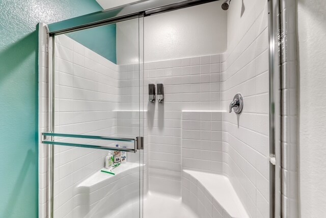 Building Photo - 1601 Dom River Dr