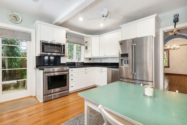 Building Photo - 710 Claremore Dr