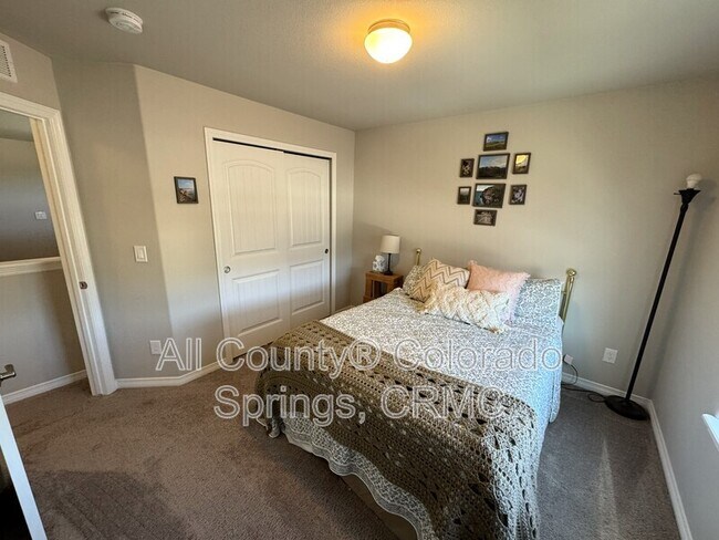 Building Photo - 10451 Wrangell Cir