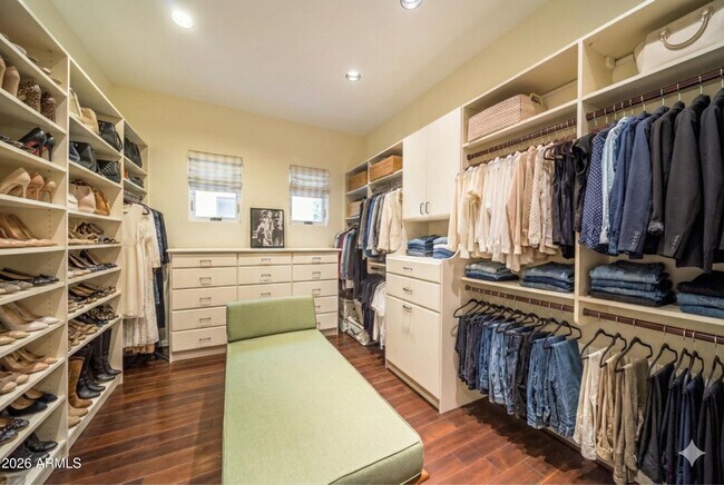 Building Photo - 4455 E Moonlight Way