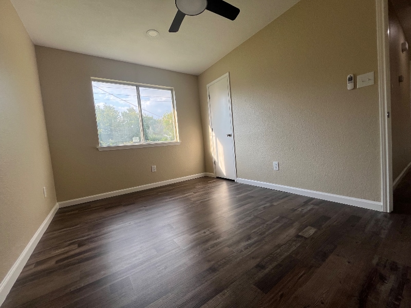 Building Photo - 3001 Green Vista Ct