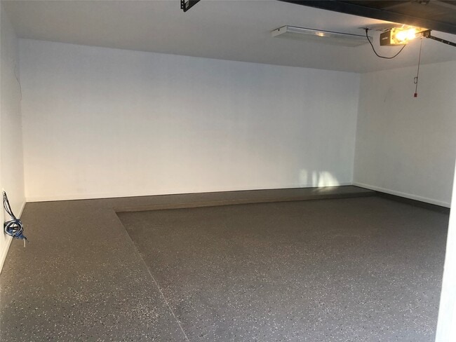 Building Photo - 4103 Pebble Beach Dr