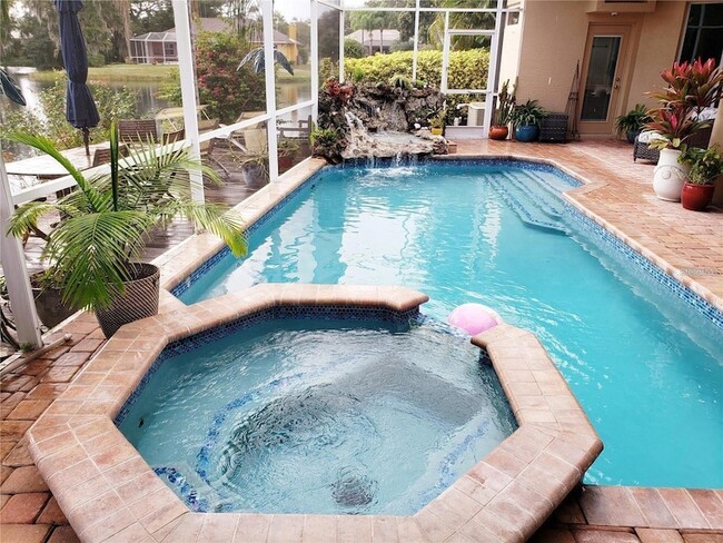 Building Photo - 5125 Magnolia Pond Dr