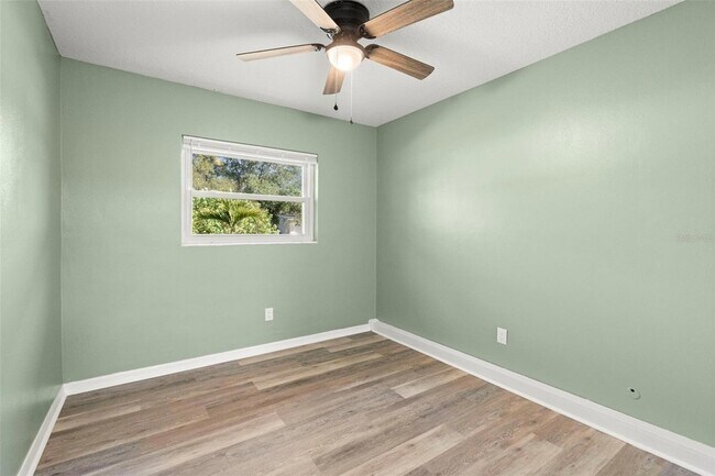 Building Photo - 78 Lexington Dr