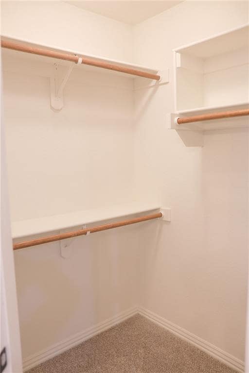 Building Photo - 3800 SW High Point Ave