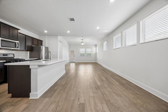 Building Photo - 8503 McKamy Dr