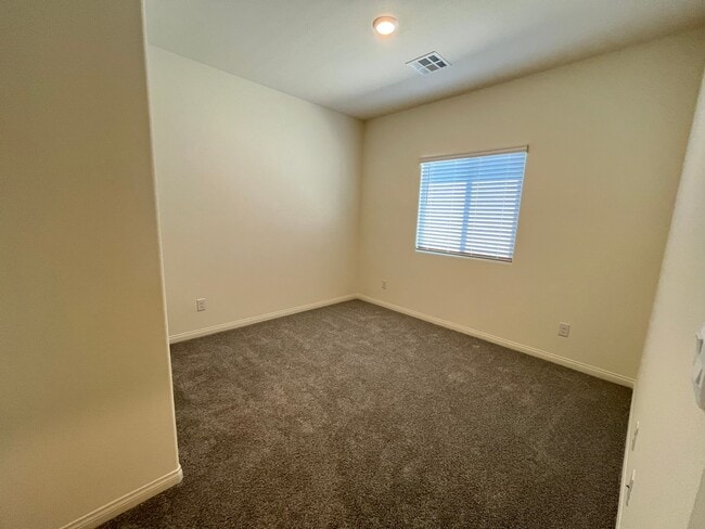 Building Photo - 3 Bedroom! Single Story Family home in the Heartland Hills Masterplan!
