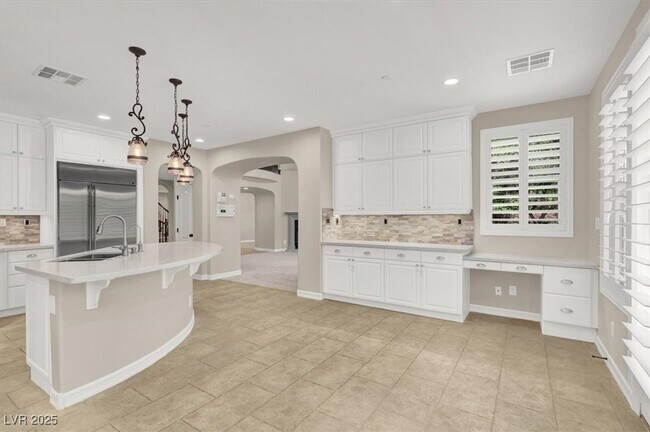 Building Photo - 74 Contrada Fiore Dr