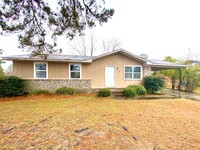 Building Photo - 2128 Oaktop Dr