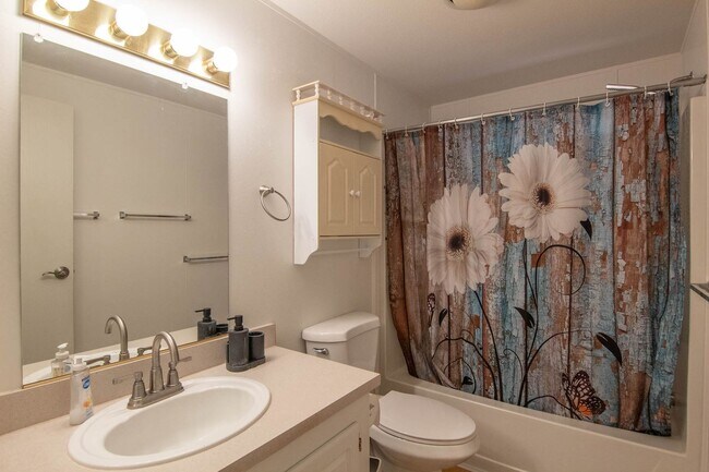 Building Photo - Furnished Shingletown Home with Horse Corral, Huge Fenced Back Yard and Chicken Coop!