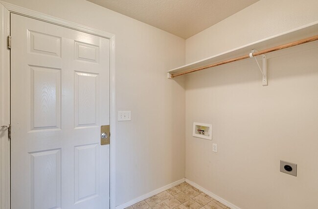 Building Photo - Beautiful Meridian home