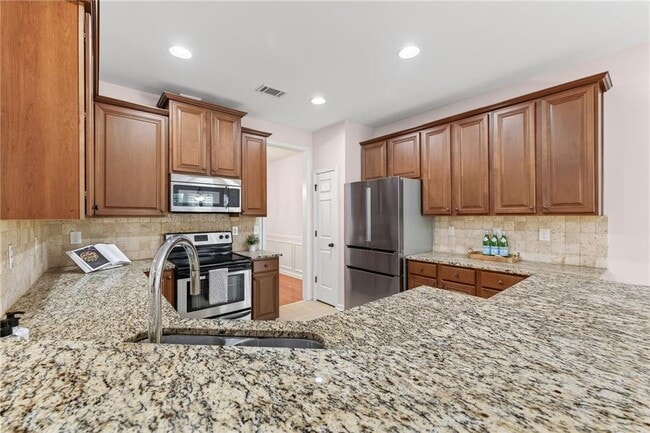 Building Photo - 1931 Gregory Run NE