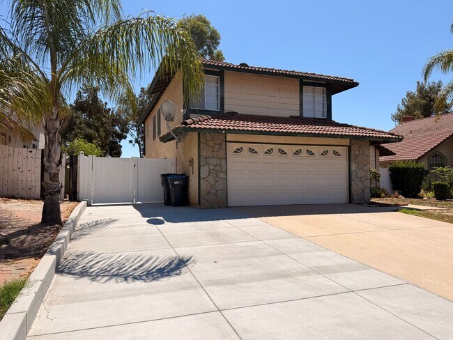 Building Photo - 12658 Heartleaf St