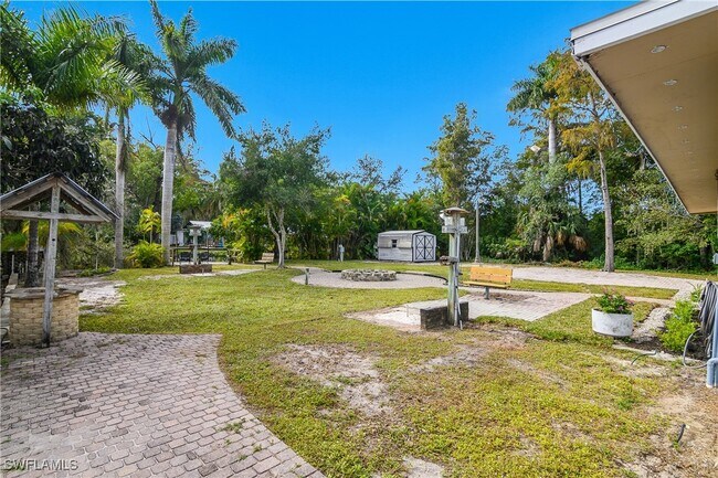 Building Photo - 48 Republic Dr