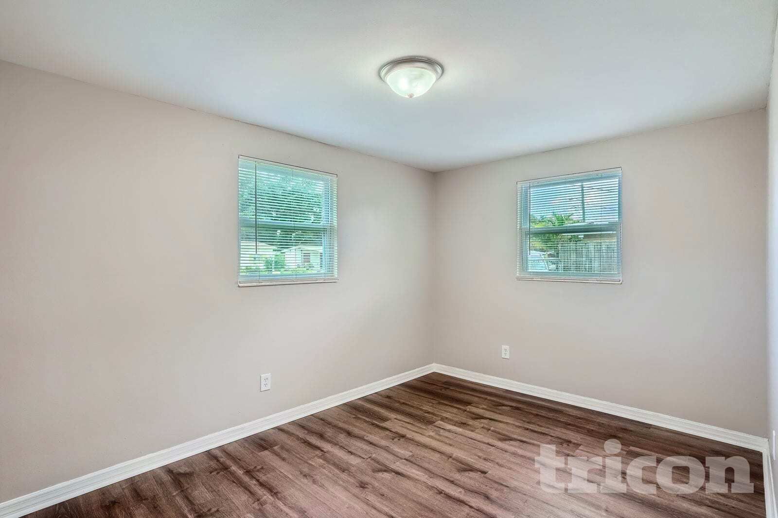 Building Photo - 5024 S 85th St