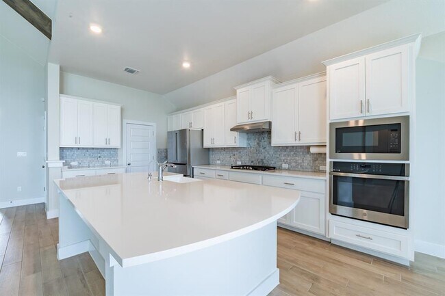 Building Photo - 1012 Heartleaf Dr