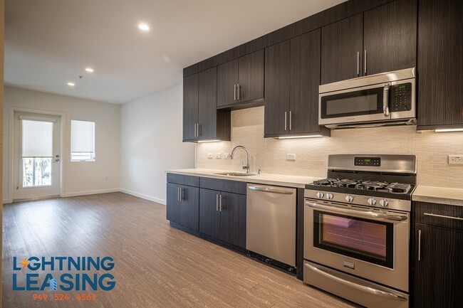 Building Photo - Luxury Two-Bedroom in North Hollywood – On...