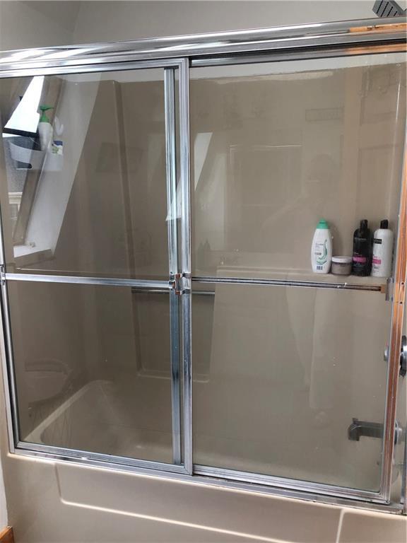 Building Photo - 45 Ayrault St