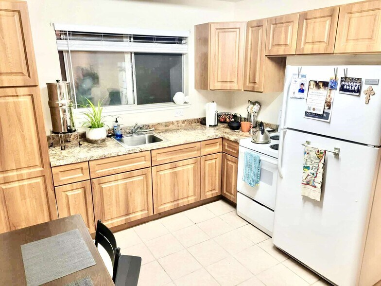Building Photo - 10478 Neiretto Ct