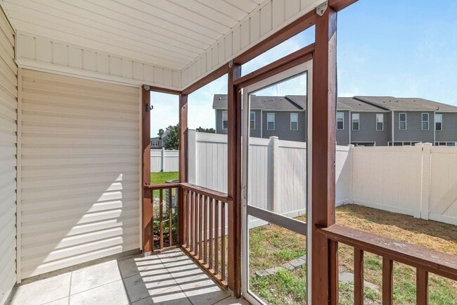 Building Photo - 415 Caldwell Loop