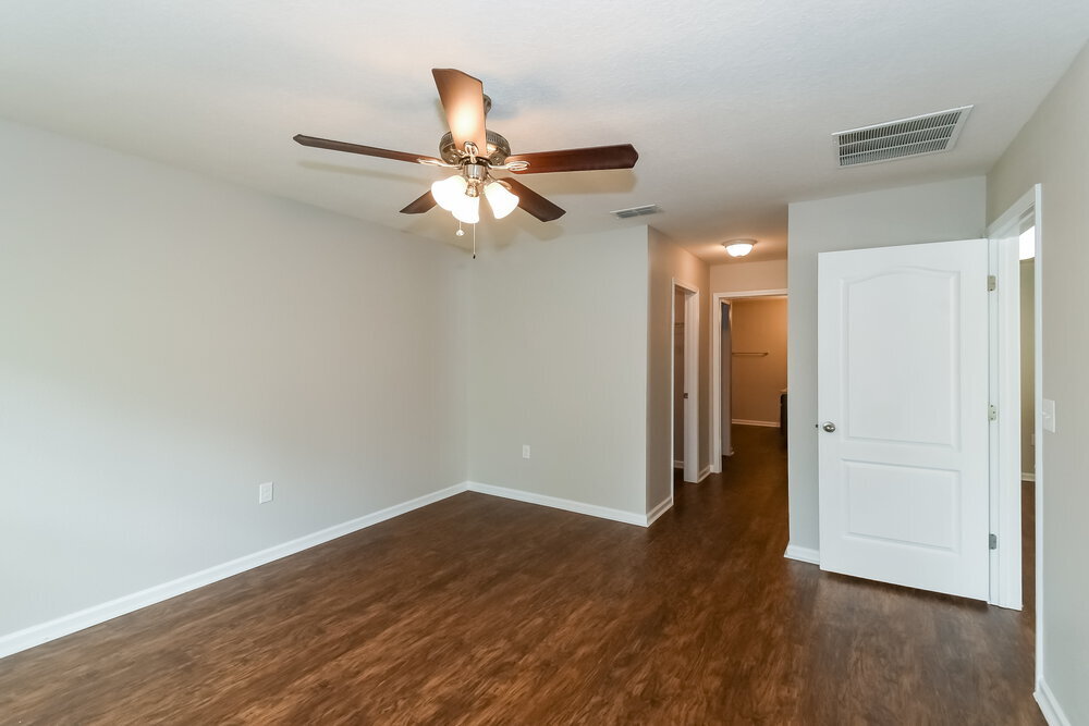 Building Photo - 2150 Tyson Lake Dr